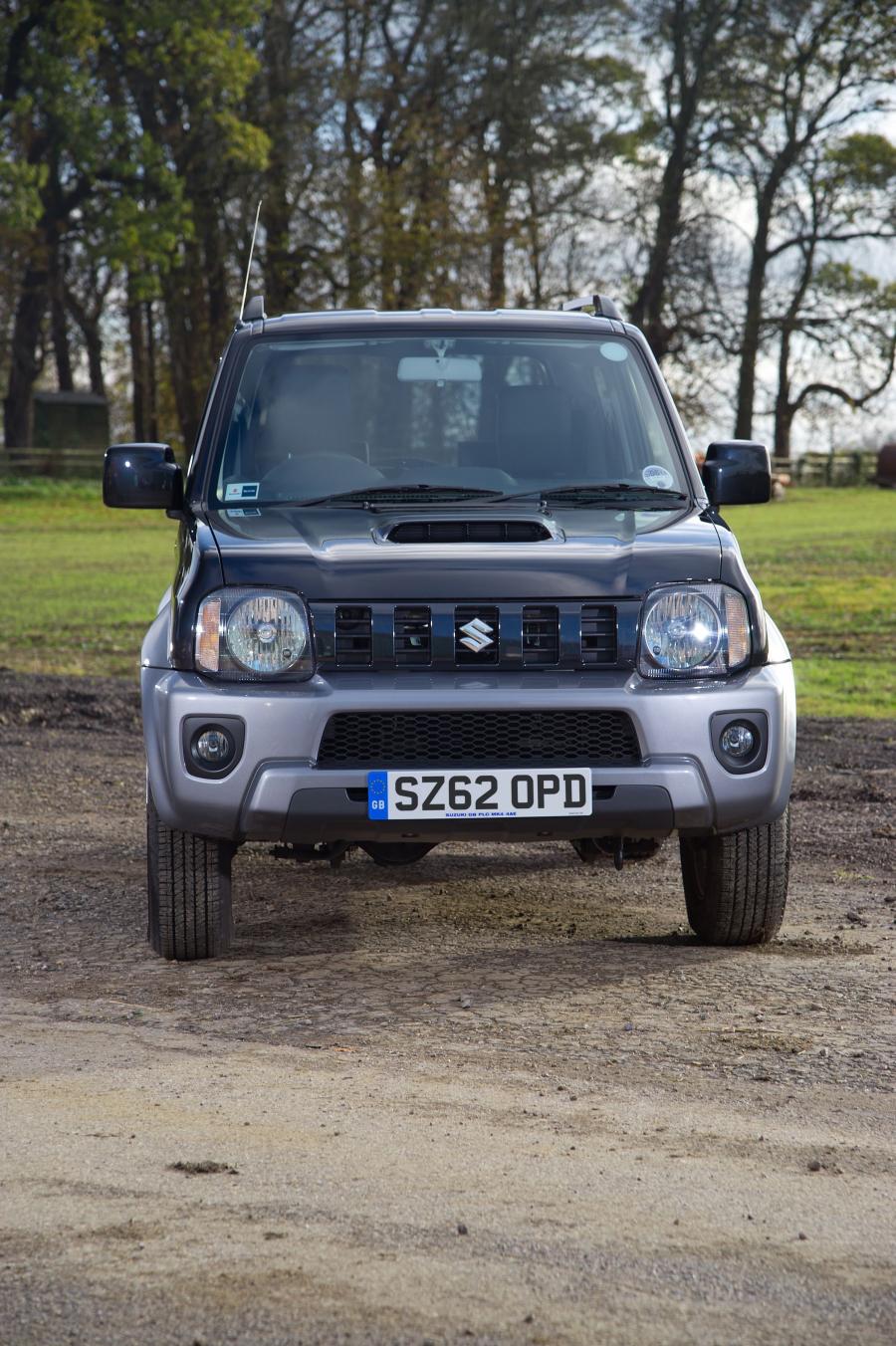  Suzuki Jimny 2013 года  (UK) (фото 16 из 20)